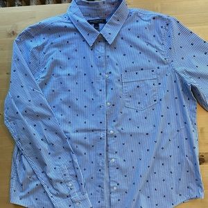 Banana Republic Quinn Boy Fit LOVE button down